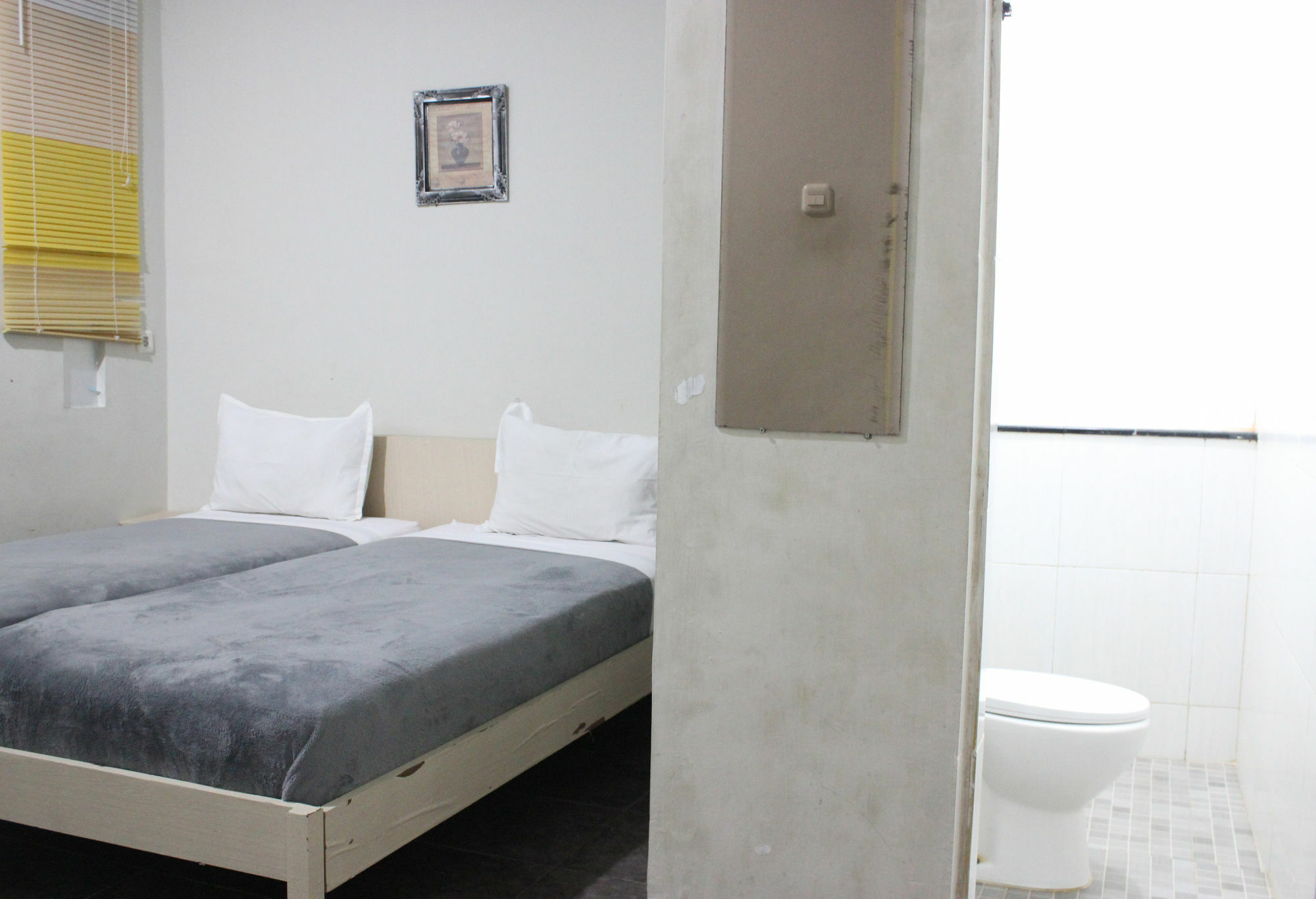 Permata Inn Medan Exterior photo